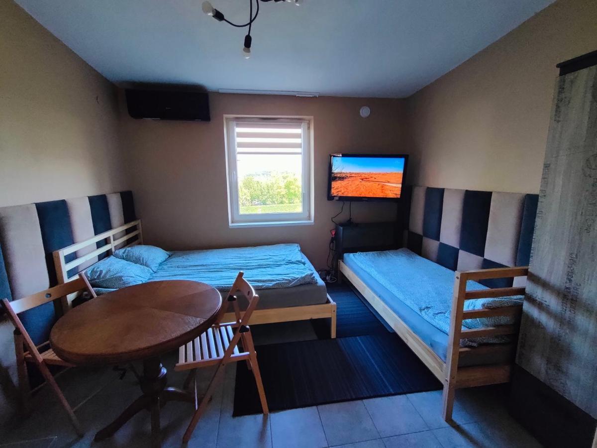 Pokoj Z Prywatna Lazienka Na Korytarzu Wysoka Przy Jeziorze Bielawa (Dzierzoniow) Exterior foto